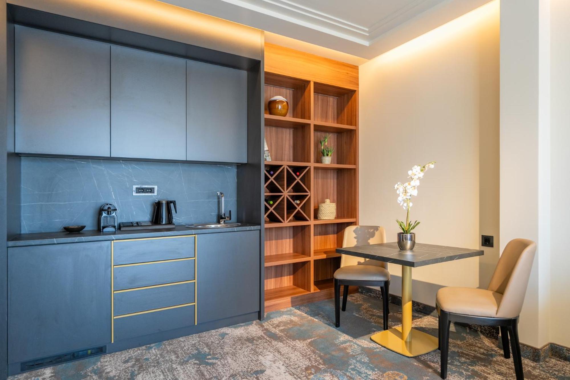 Hotel Kocka Vrnjačka Banja Εξωτερικό φωτογραφία