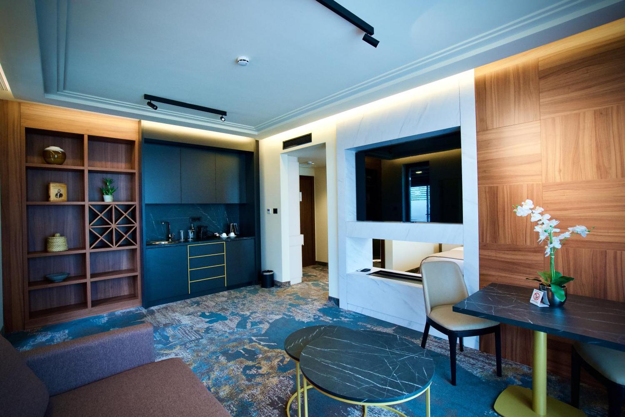 Hotel Kocka Vrnjačka Banja Εξωτερικό φωτογραφία